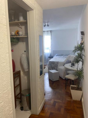 Estúdio Próximo dos Hospitais Sírio e 9 de julho e Avenida Paulista